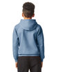 Gildan Youth Softstyle Midweight Fleece Hooded Sweatshirt stone blue ModelBack